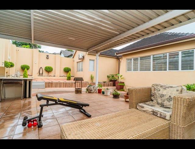 3 BEDROOM HOUSE SOLD IN BLUFF